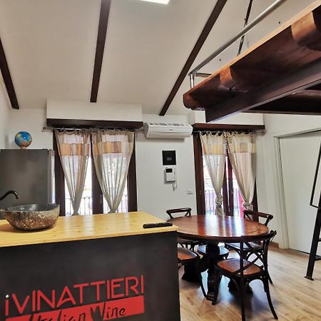Regis B&B Camere Centro Storico Chivasso Ngoại thất bức ảnh